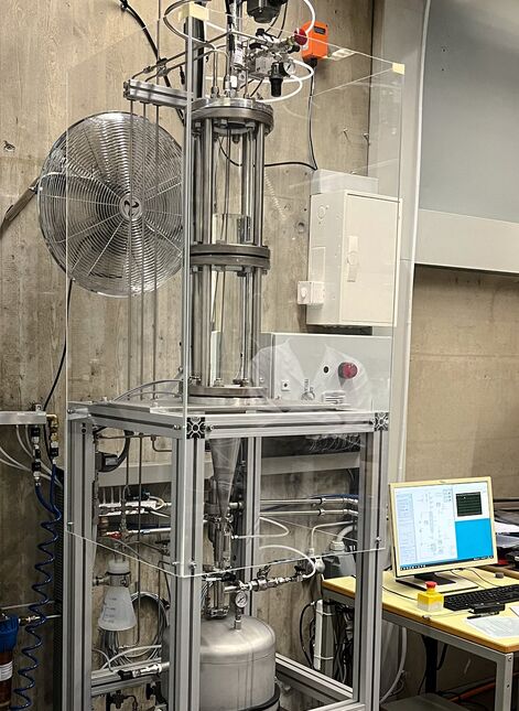 Labor-Prototyp für 2 kW Wärme und 2 kW Wasserstoff-Leistung aus Aluminium am SPF Institut für Solartechnik der OST. (Foto: SPF)